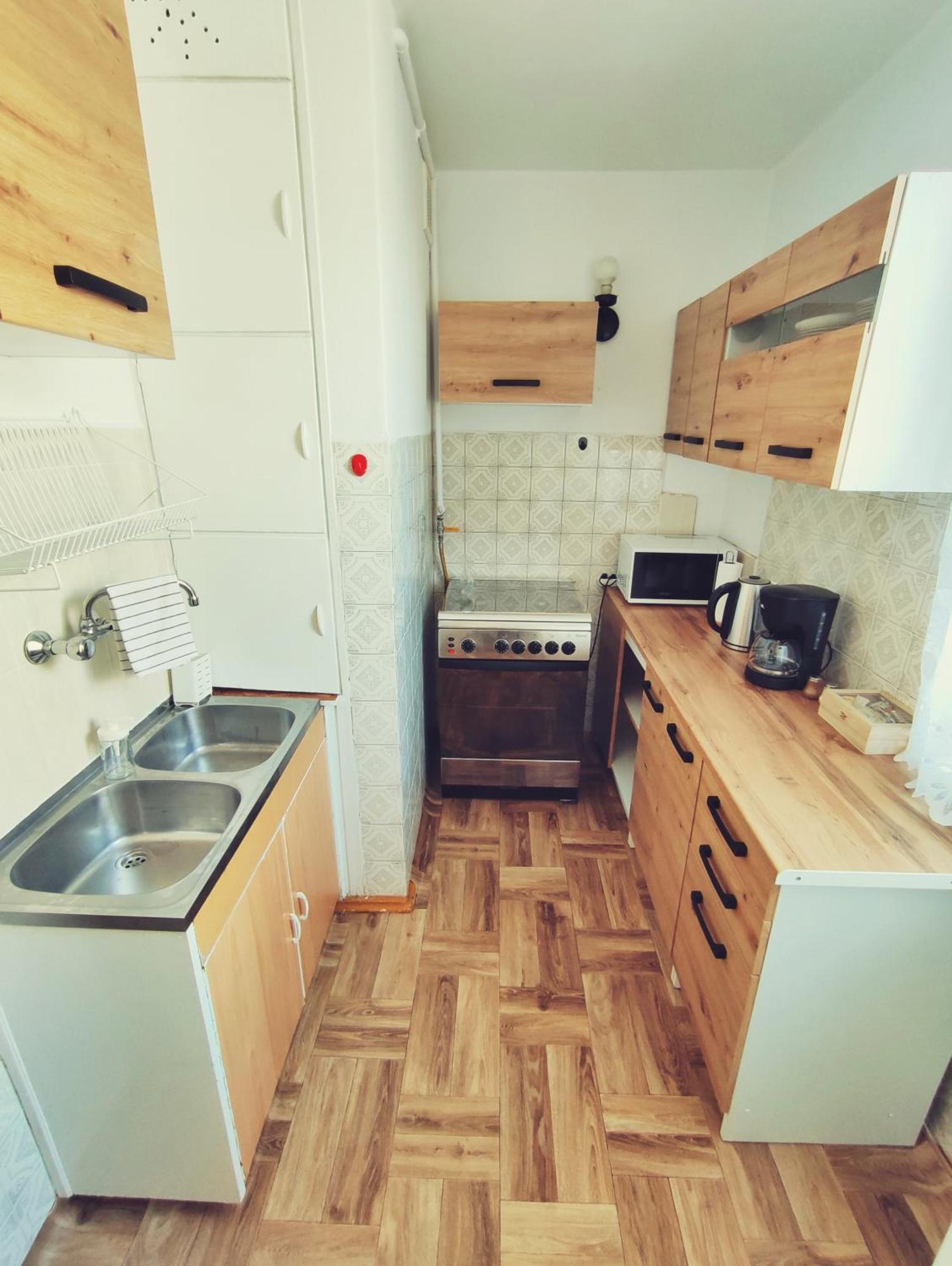 Апартаменты Old House - Przymorze - 2,5 Km Do Plazy I Morza Гданьск Экстерьер фото