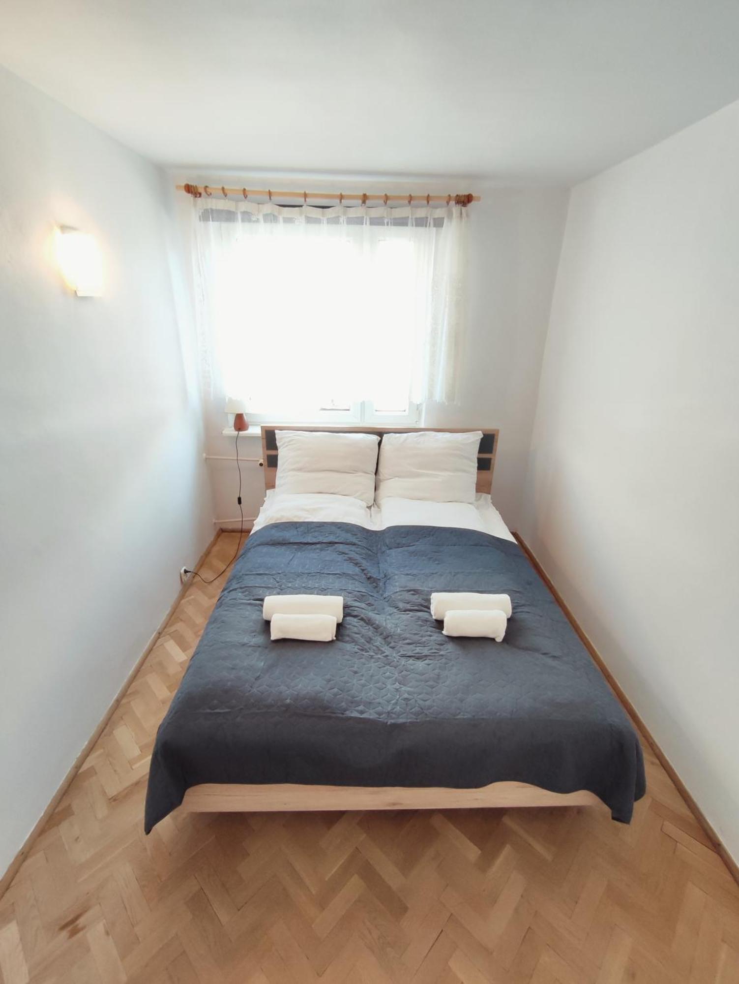 Апартаменты Old House - Przymorze - 2,5 Km Do Plazy I Morza Гданьск Экстерьер фото